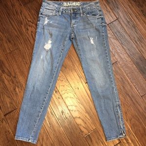 Bullhead skinny jeans
